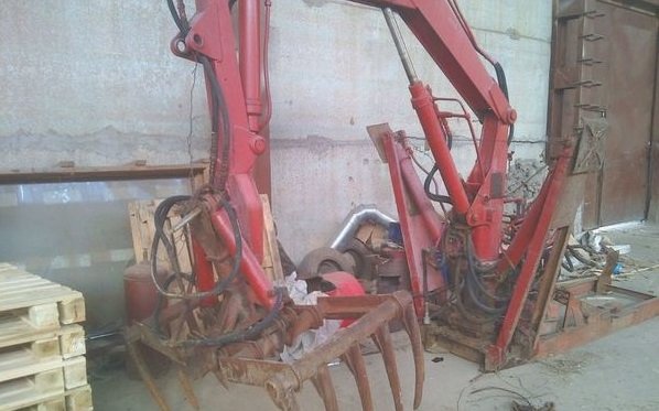 Грейферный погрузчик пэ-ф-1бм