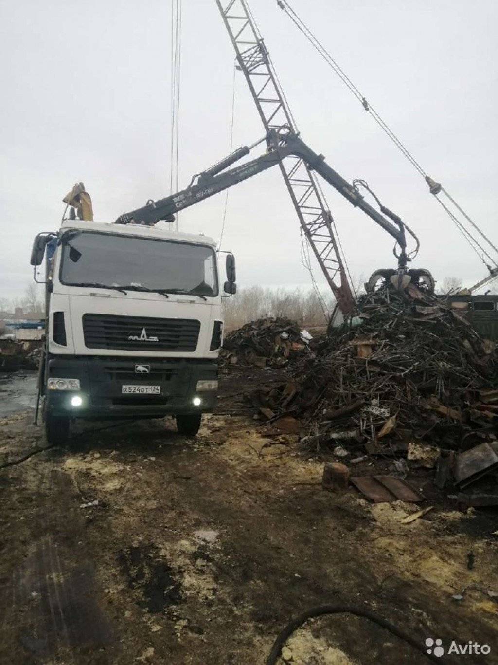 Услуги ломовозов с грейферами