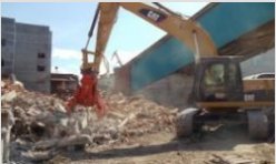 Аренда Hitachi грейфера лепесткового