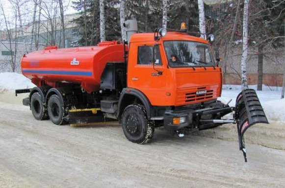 Аренда коммунальной машины с щеткой, грейфером и б