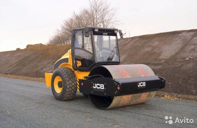 Сдаётся в аренду каток грунтовый JCB на 12 т