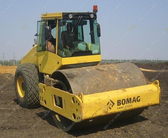 Аренда дорожного катка