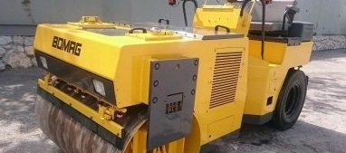 Аренда дорожного катка Bomag разновальцового