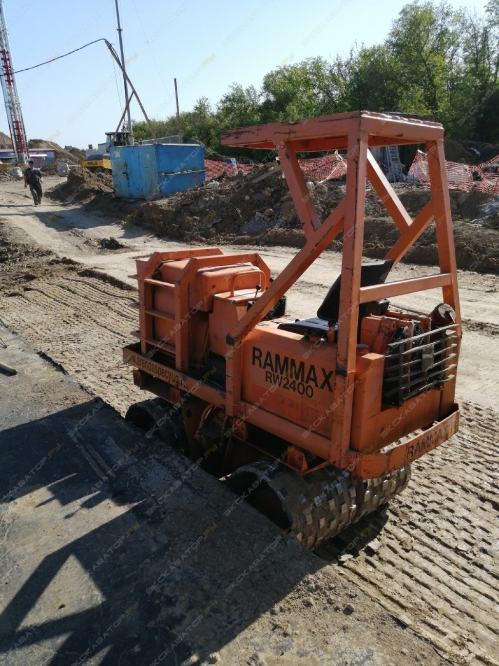 Аренда комбинированного катка Rammax RW 2400
