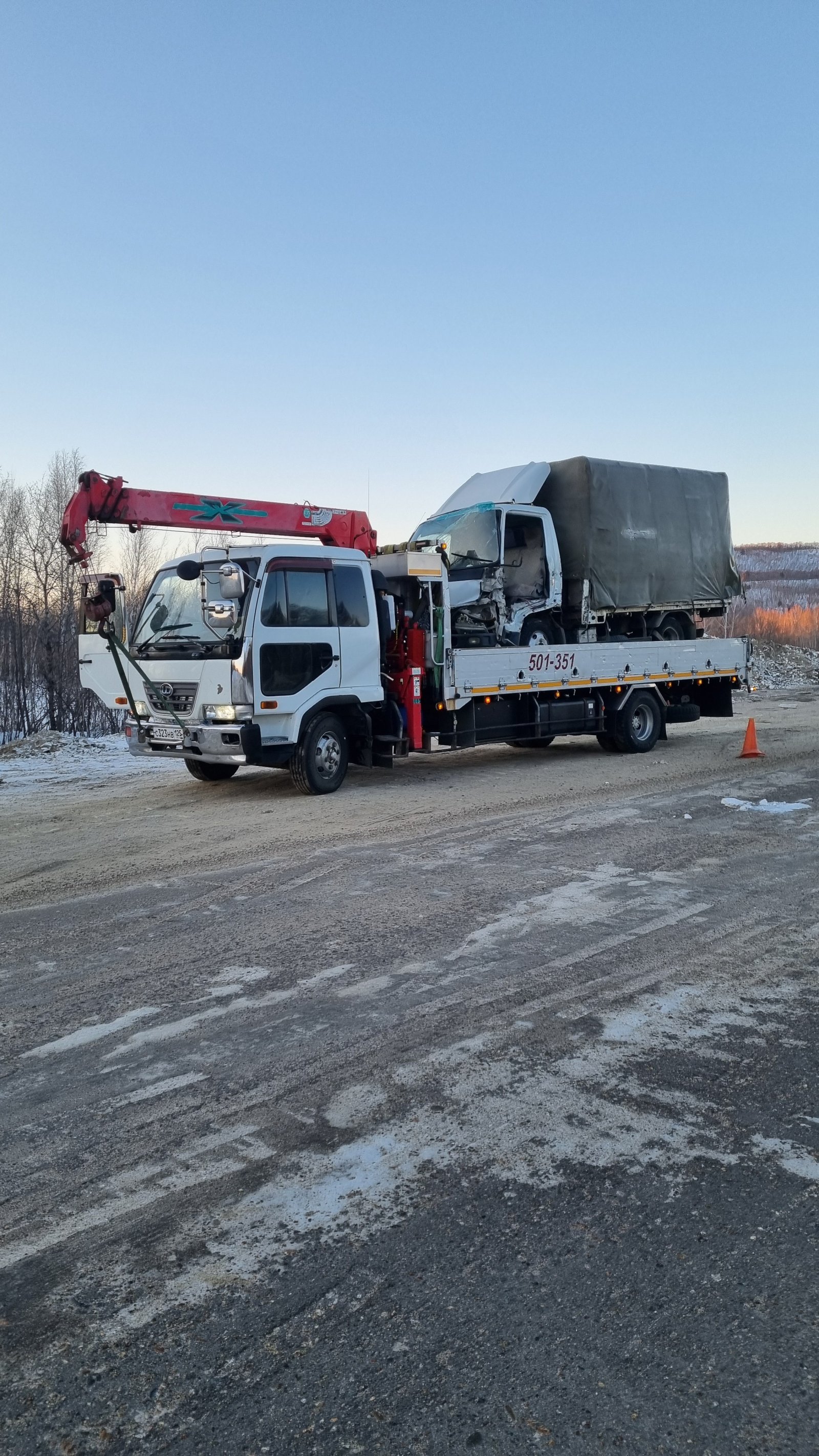 Услуги крана манипулятора с траверсой эвакуатора
