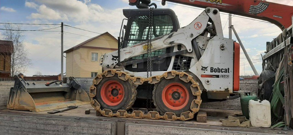 Минипогрузчик Bobcat от собственника