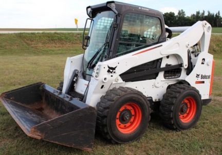 Аренда мини погрузчика (Bobcat)