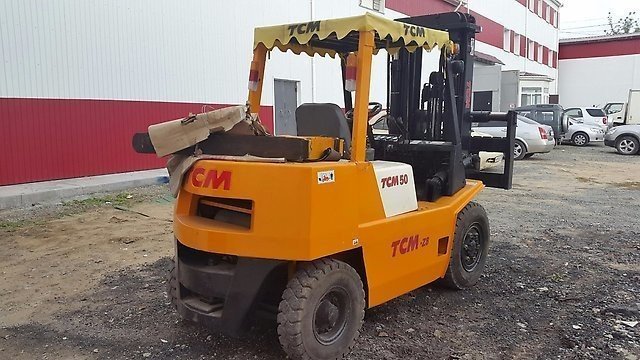 Аренда вилочного погрузчика TCM