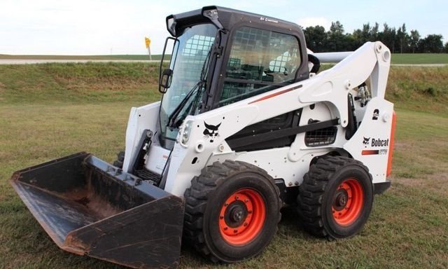 Аренда мини-погрузчика bobcat s180