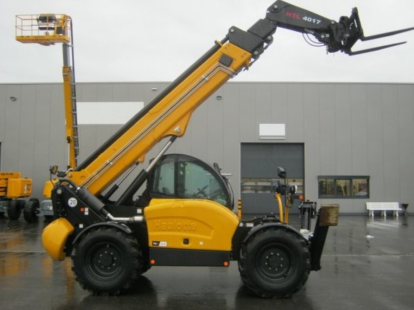 Телескопический погрузчик Haulotte 4017