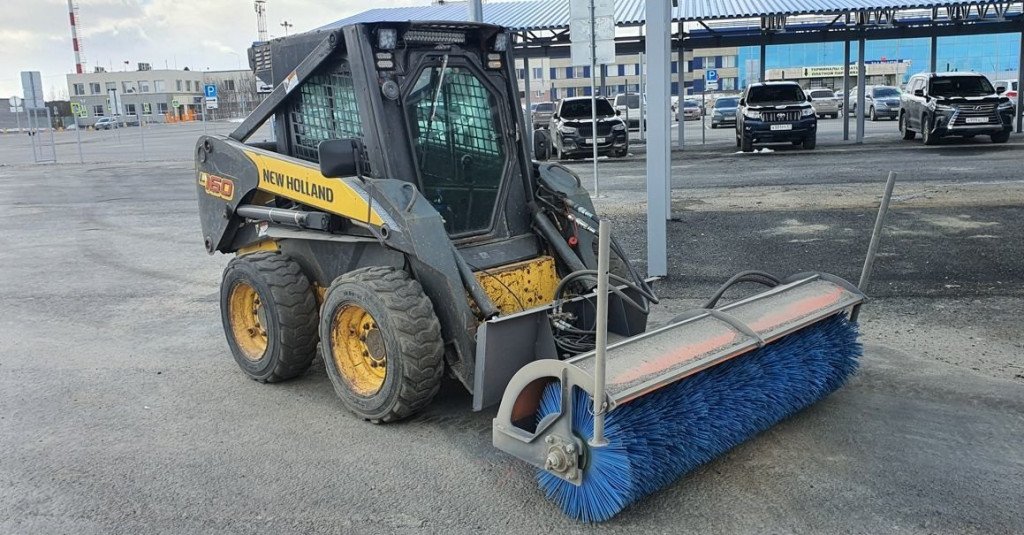 Минипогрузчик NEW HOLLAND