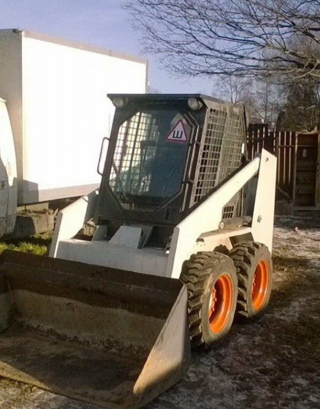 Мини-погрузчик Bobcat от собственника