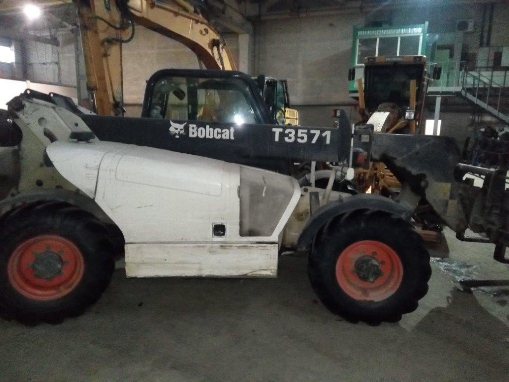 Заказать телескопический погрузчик Bobcat
