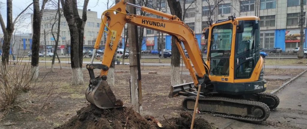 Мини экскаватор Хендай