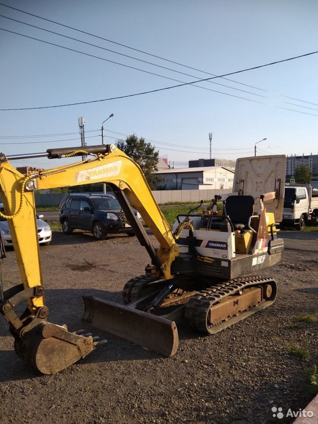Мини-экскаватор YANMAR B27