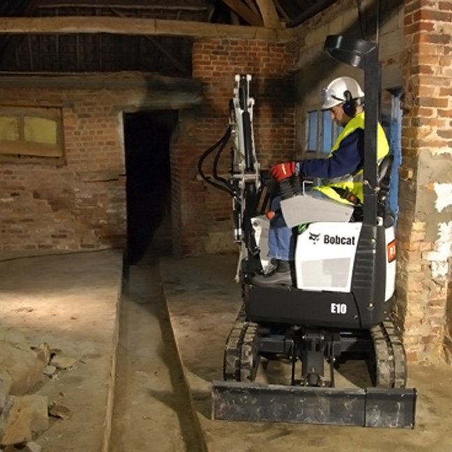 Услуги мини экскаватора Bobcat