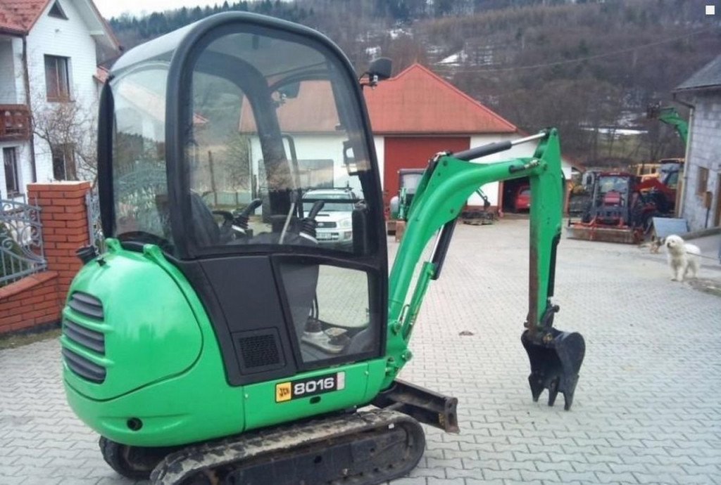 Услуги мини экскаватора JCB