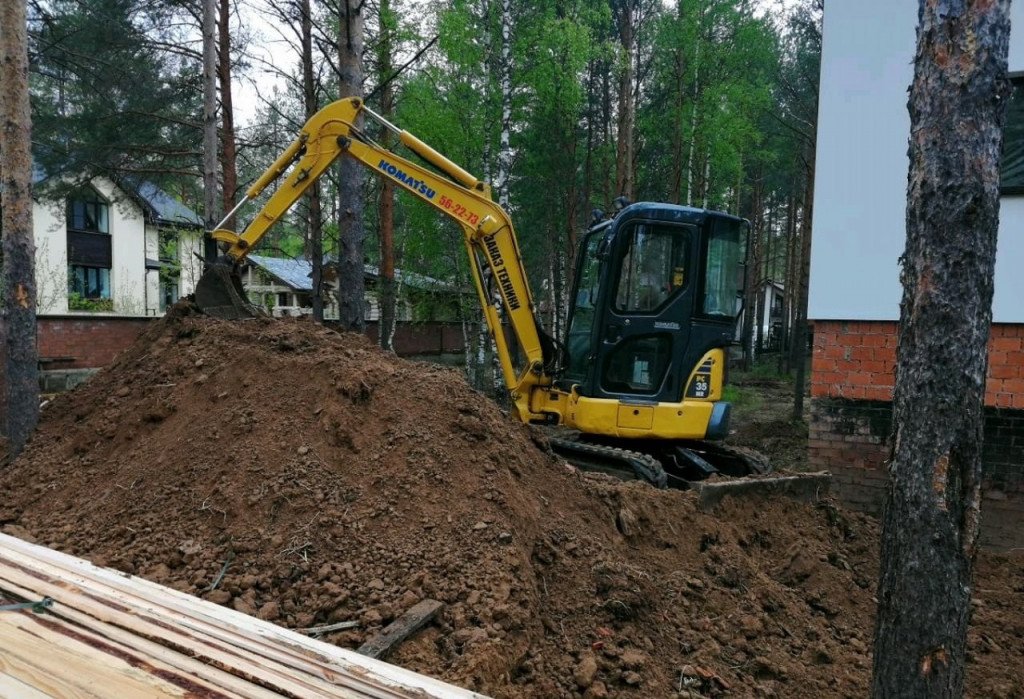 Мини экскаватор Komatsu