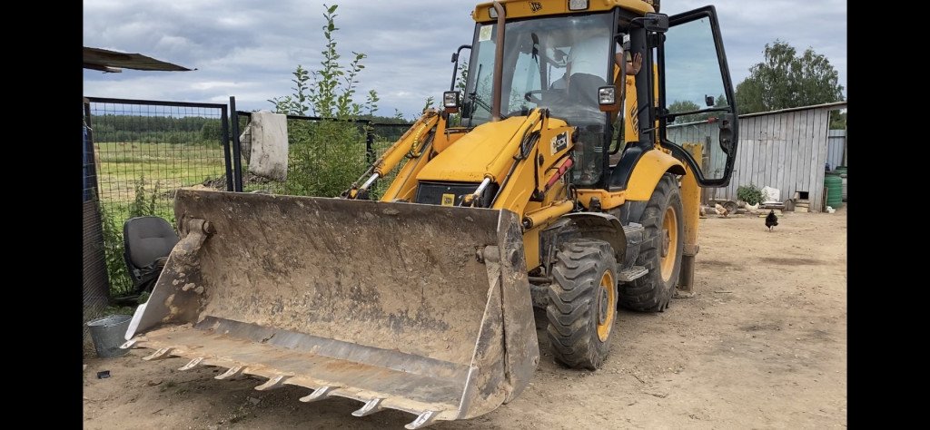Услуги экскаватора-погрузчика JCB 3CX, трактор для любых работ