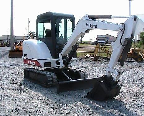 Аренда гусеничного мини-экскаватора Bobcat 331