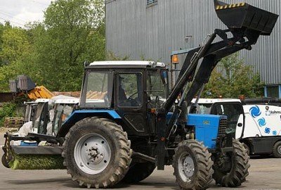 Услуги подметально-уборочной машины МТЗ 82