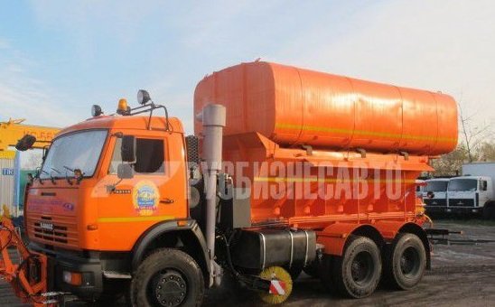 Дорожно-комбинированная машина от собственника