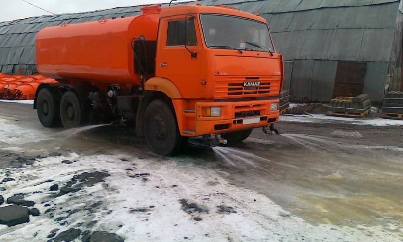 Аренда Машины поливомоечной 12 м. куб