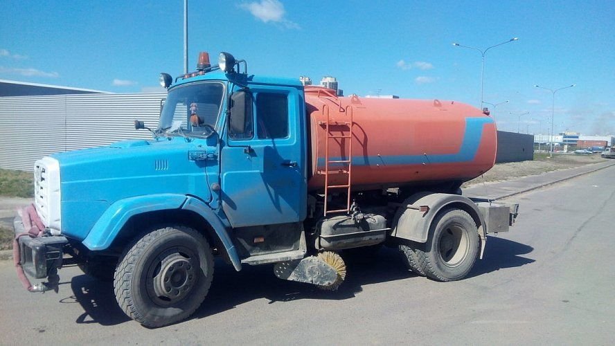 Представляем в аренду поливомойку ЗИЛ