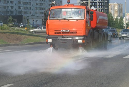 Аренда поливомоечной машины