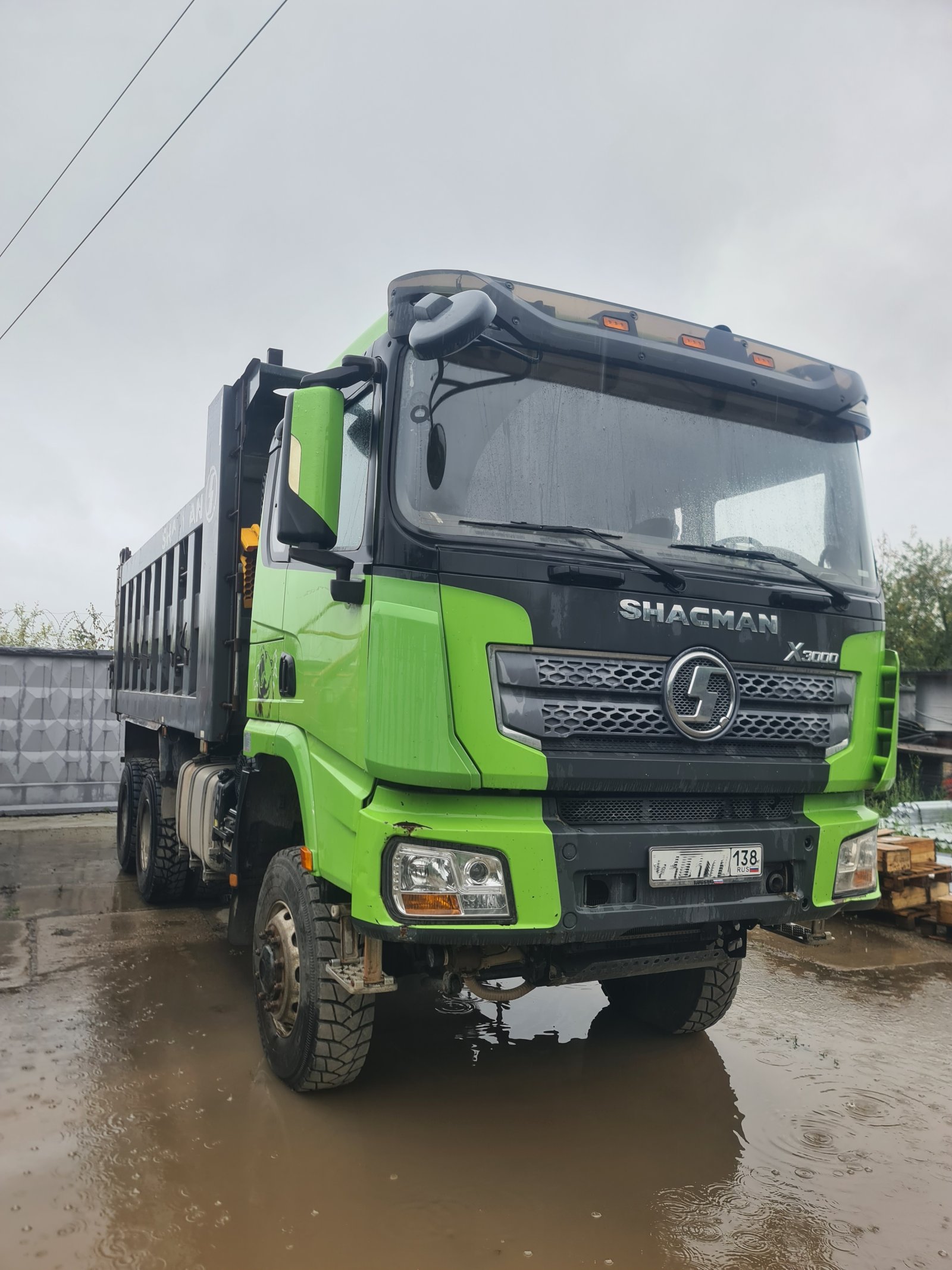 Самосвал Shacman X3000 25 тонн