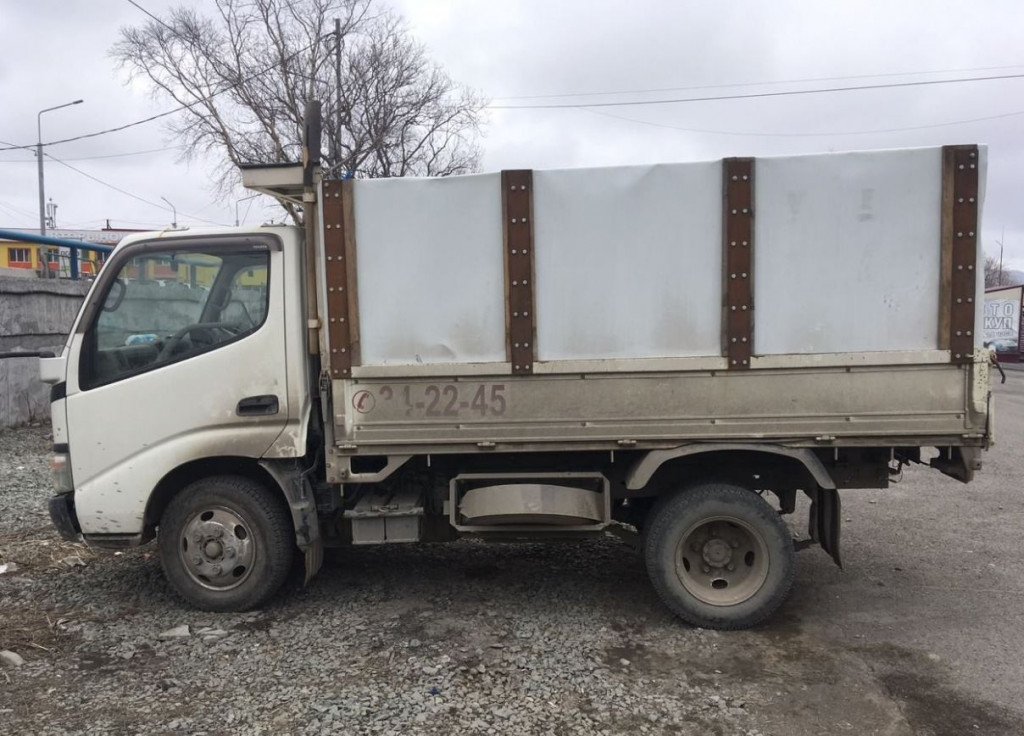 Услуги самосвала, доставка щепы, песка, щебня