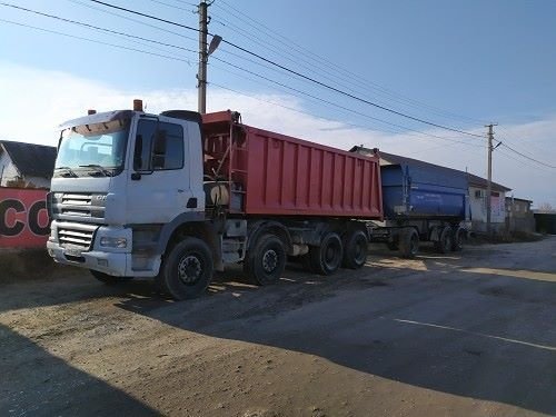 Грузовик. От 10 до 30т Перевозка грузов. Самосвал