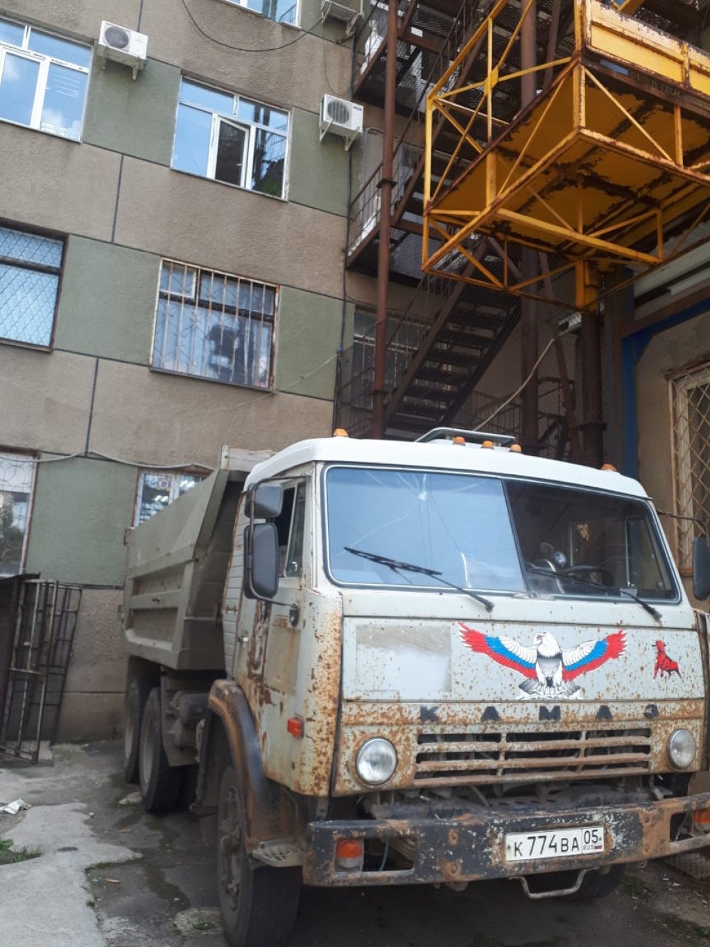 Доставка песок, отсев пгс, щебень, чернозем, окол