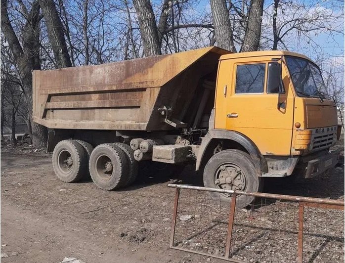 Вывоз строительного мусора самосвал