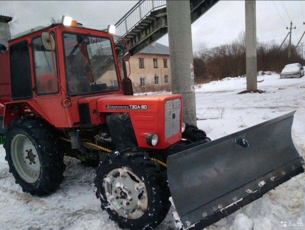 Аренда коммунального трактора