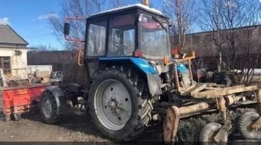 Услуги трактора с пескоразбрасывателем
