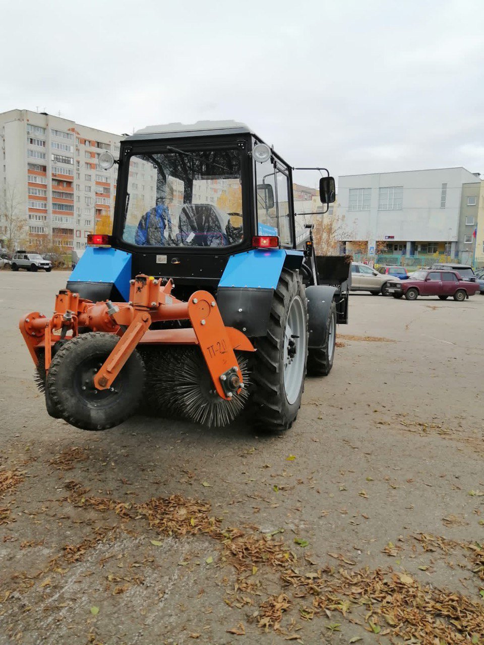 Услуги трактора МТЗ с челюстным ковшом на 1, 7 тн