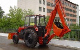 Услуги трактора с оператором