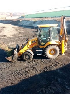 Услуги трактора JCB. Ковши 30, 40, 60 см