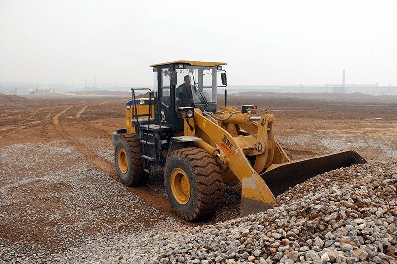 Услуги фронтального погрузчика САТ