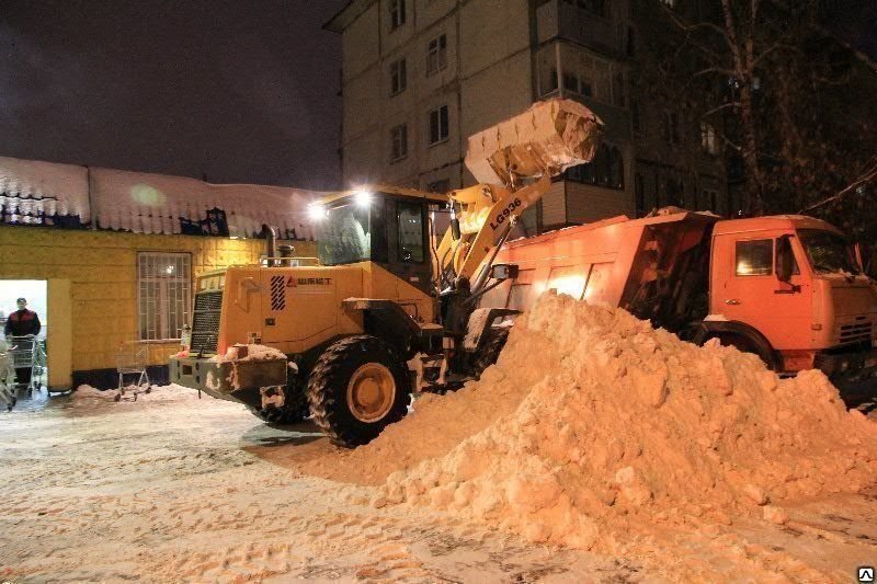 Фронтальный погрузчик аренда. Уборка снега