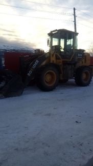 Услуги погрузчика и самосвала