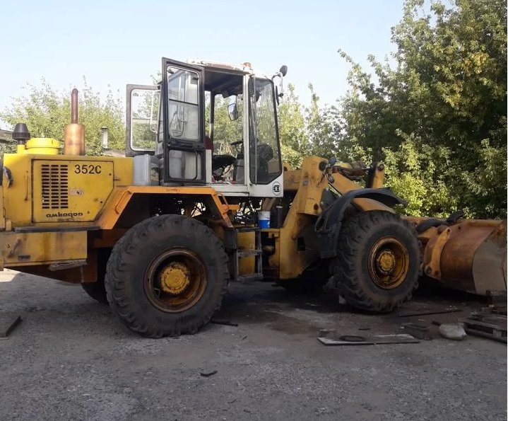 Фронтальный погрузчик Амкодор 352С