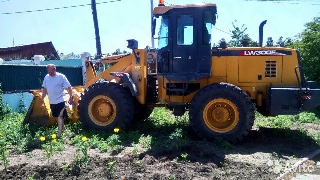 Аренда погрузчика фронтального LW 300F