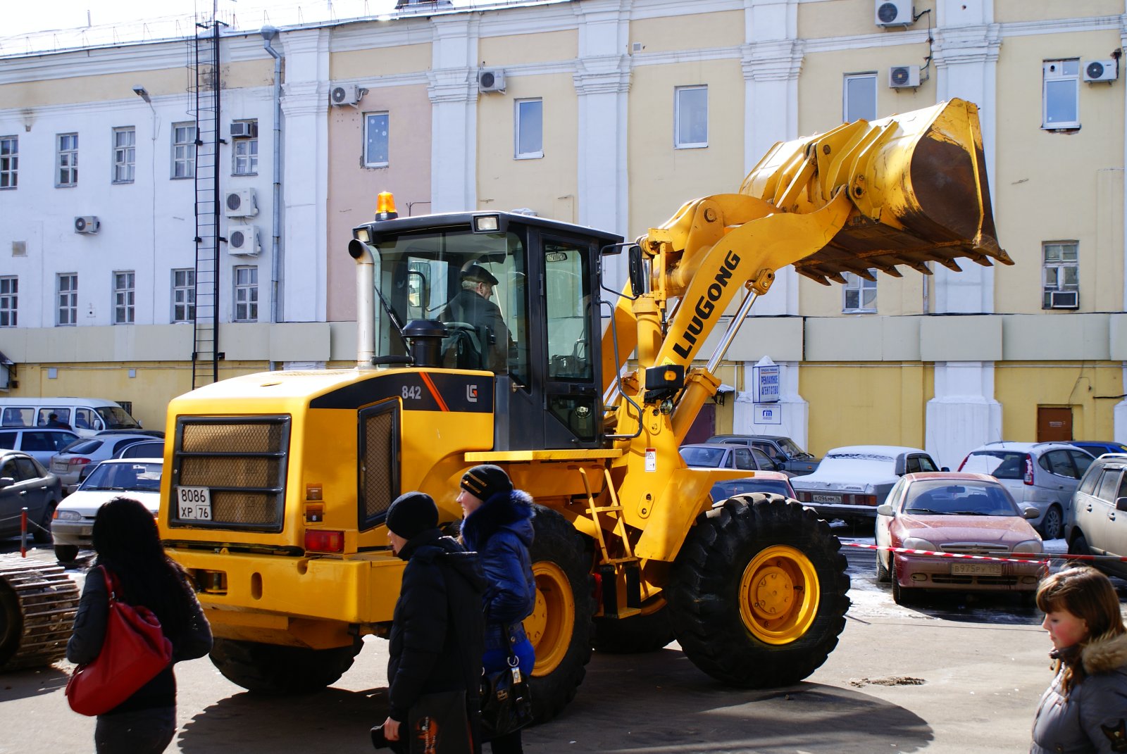 Аренда фронтального погрузчика Liu Gong CL842