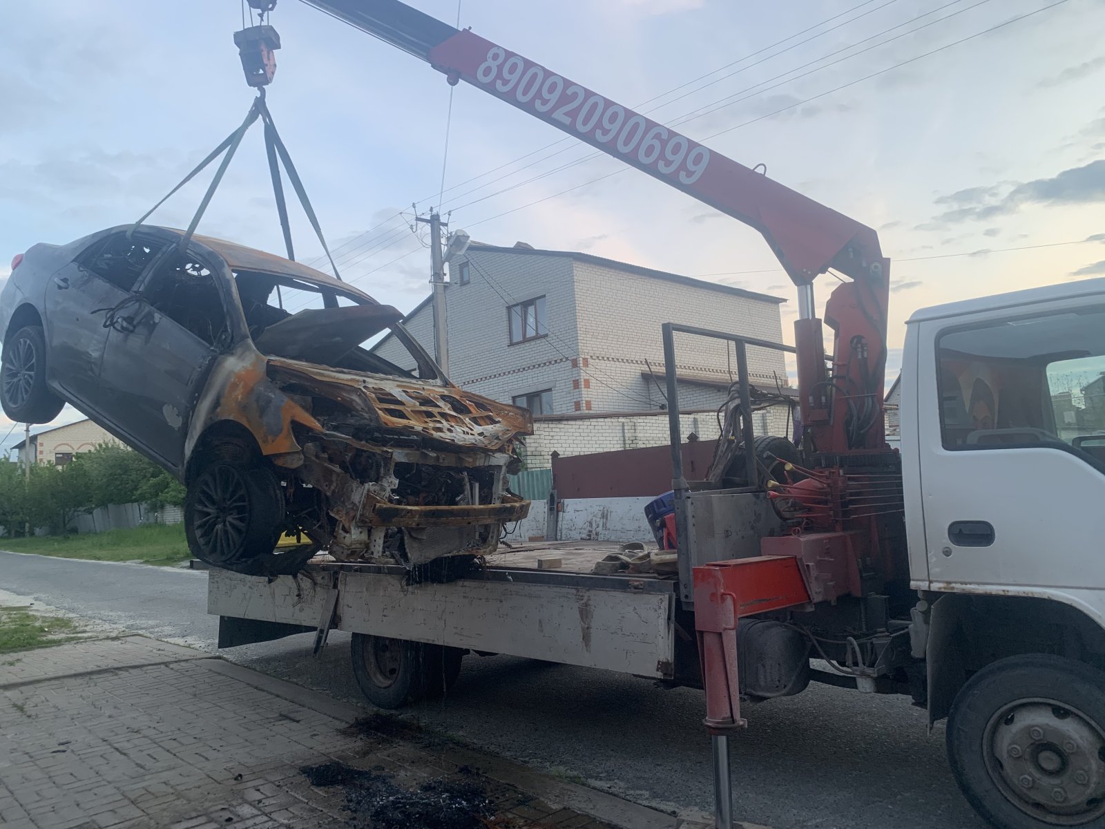 Манипулятор эвакуатор с траверсой