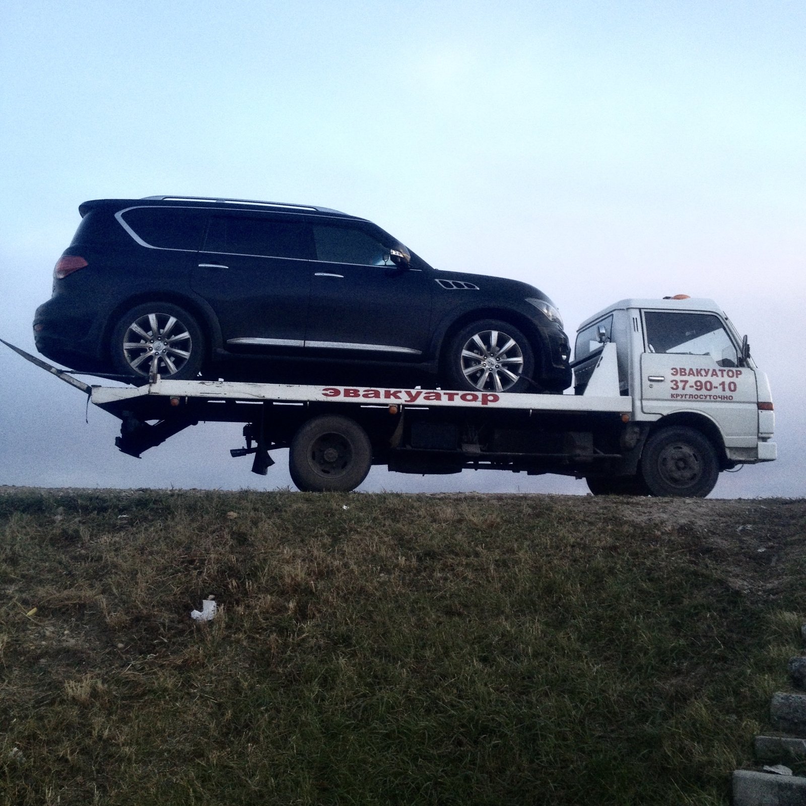 Эвакуатор. перевозка авто спецтехники