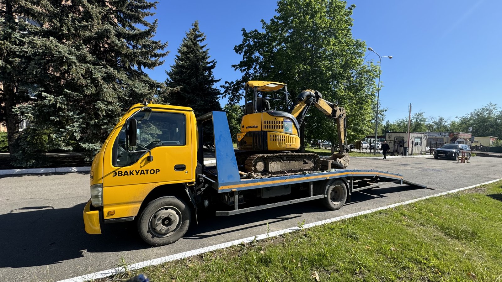 Услуги эвакуатора 4. 5 тонны с лебедкой