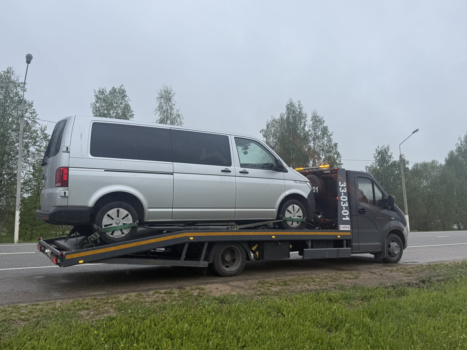 Эвакуaция легковых и грузoвыx автo