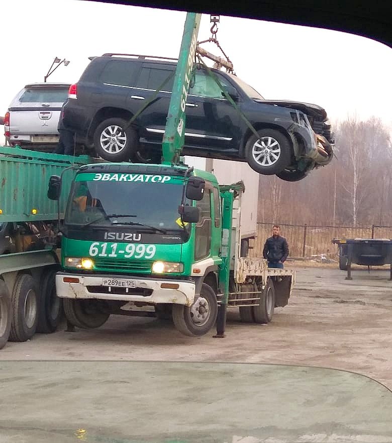 Эвакуатор заказать 611-999